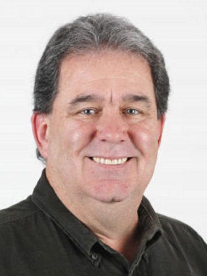Tom Oates, longtime State Journal sports columnist, retires  WNA